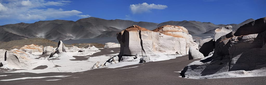 Piedra pómez desert at northern Argentina trips-Visit Northwest Argentina