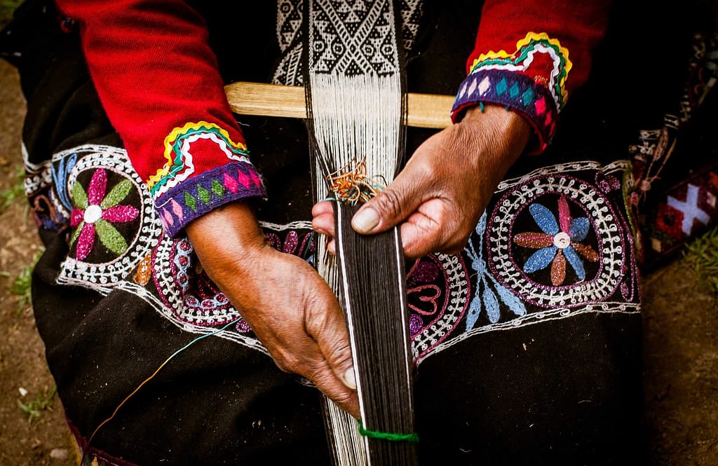 Things to do in Sacred Valley - Traditional weaving.