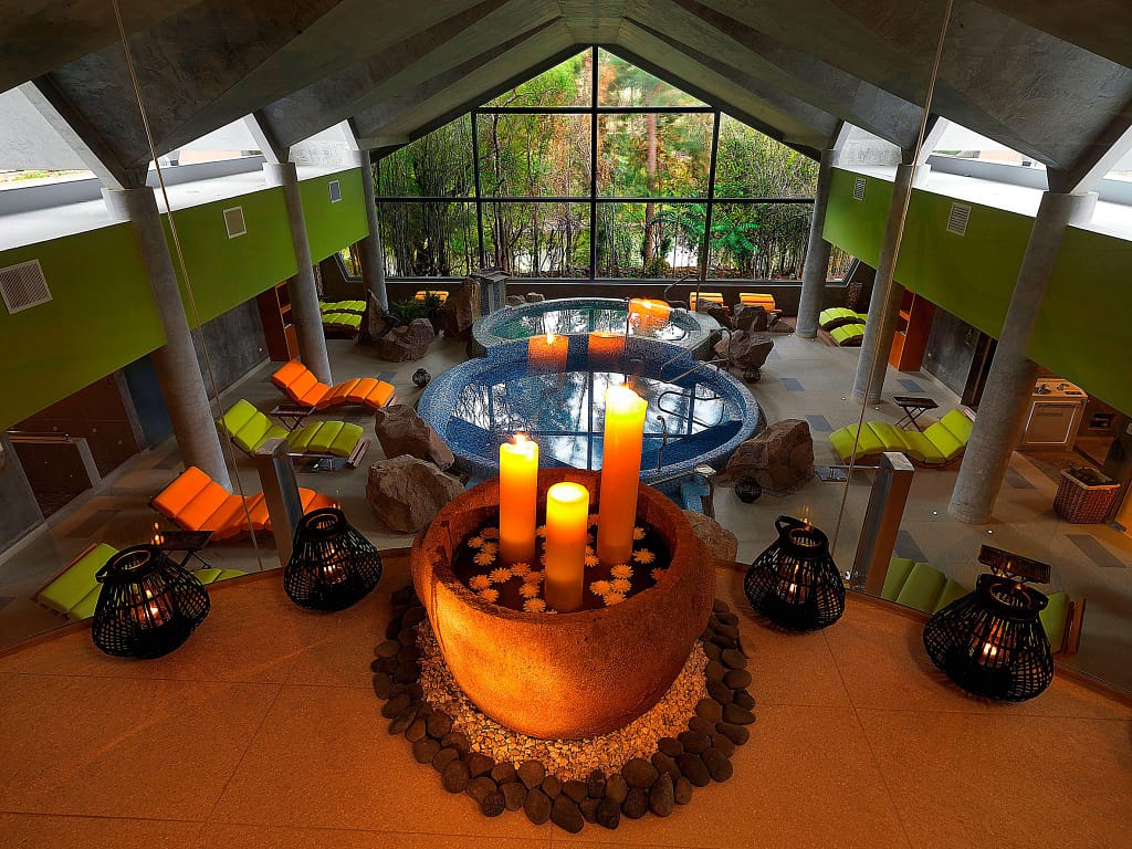 Luxury hotels in Sacred Valley - The luxurious UNNO spa at Aranwa.
